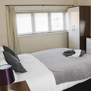 Parks Nest 5 , Kingston upon Hull United Kingdom